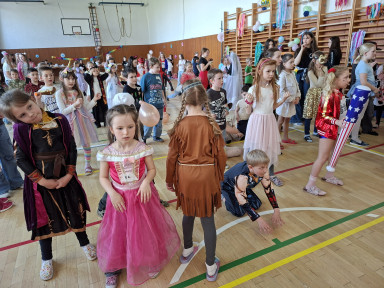 Aprílová diskotéka