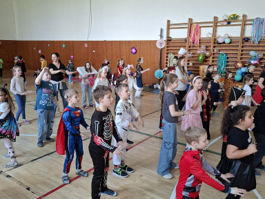 Aprílová diskotéka